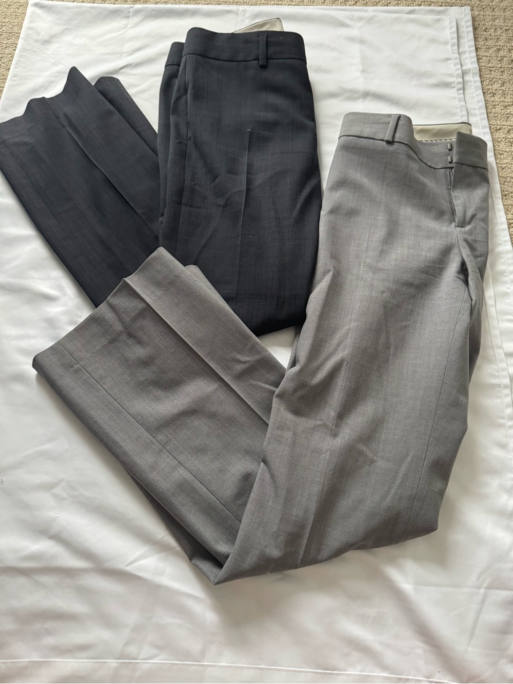 Pair Banana Republic Gray Logan Fit Dress Pants P4 and Martin 2 guc